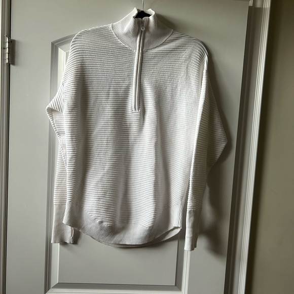 Aerie Offline Hole Quarter Zip - Picture 2 of 4